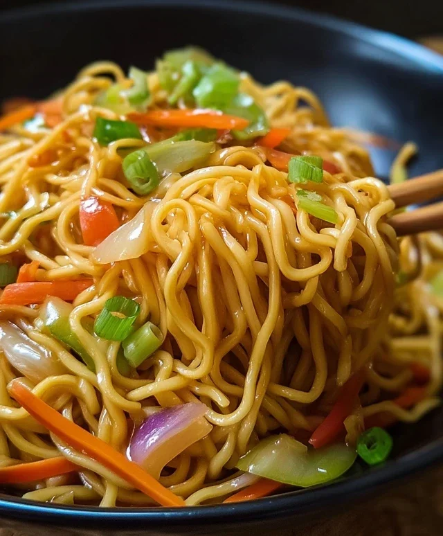 Easy 15-Minute Lo Mein